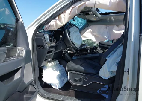 2022 Ford F-150 Lariat из США, поврежденный, VIN 1FTFW1E82NFA61139